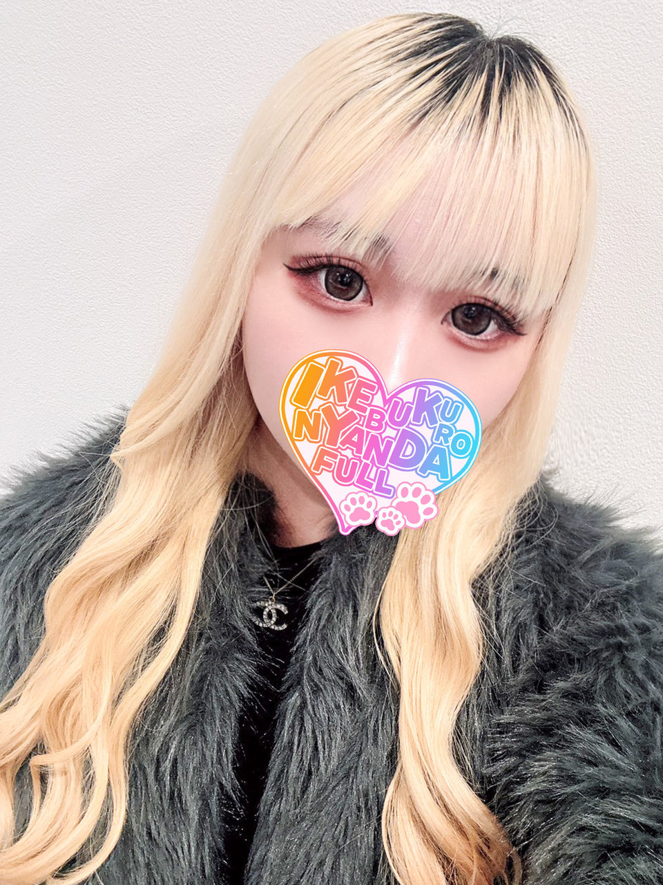 �x�r���i�o�j�[ �v���t�B�[��