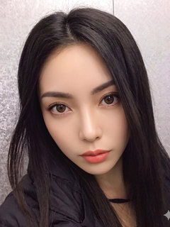 �D���a���V���� �v���t�B�[��